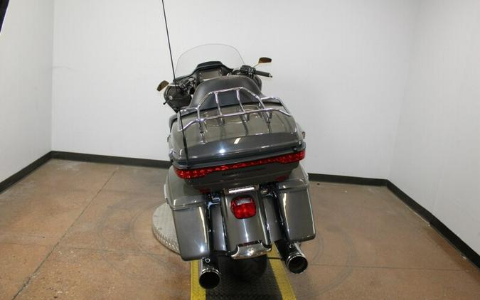 Harley-Davidson Road Glide Ultra 2018 FLTRU 683432BB INDUSTRIAL GRAY W/PINST