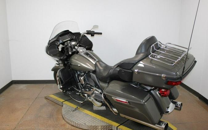Harley-Davidson Road Glide Ultra 2018 FLTRU 683432BB INDUSTRIAL GRAY W/PINST