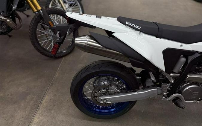 2026 Suzuki DR-Z4SM