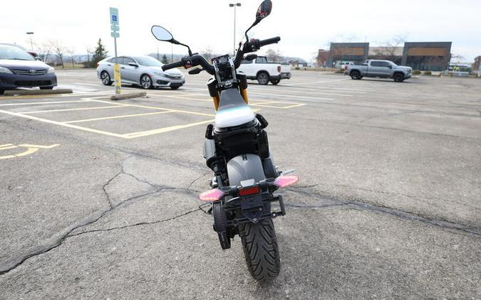 2024 BMW CE 02 Cosmic black 2