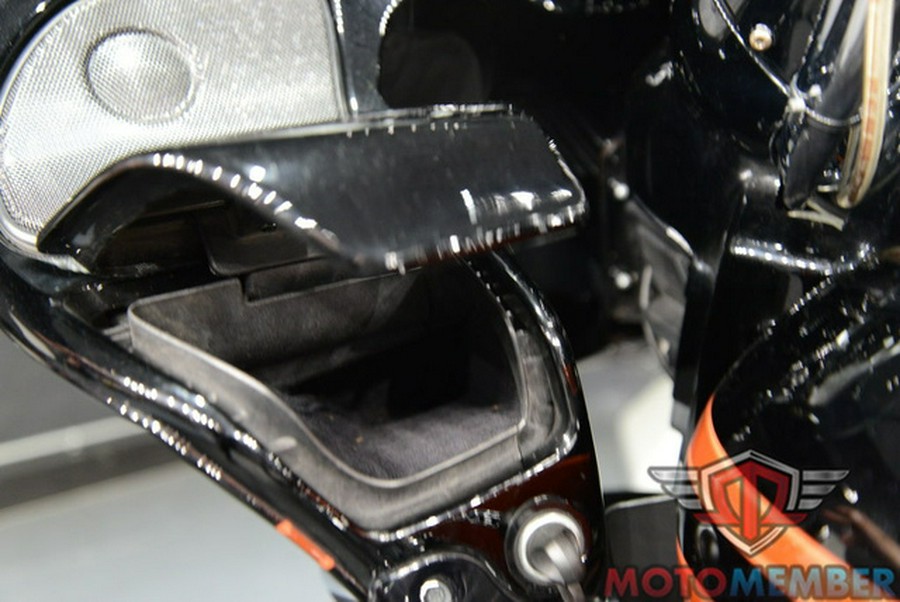 2015 Harley-Davidson FLTRUSE - CVO Road Glide Ultra