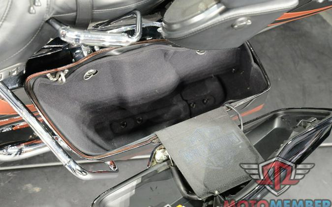 2015 Harley-Davidson FLTRUSE - CVO Road Glide Ultra