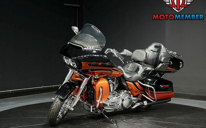 2015 Harley-Davidson FLTRUSE - CVO Road Glide Ultra
