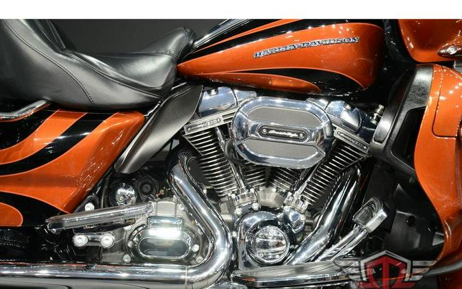 2015 Harley-Davidson FLTRUSE - CVO™ Road Glide® Ultra