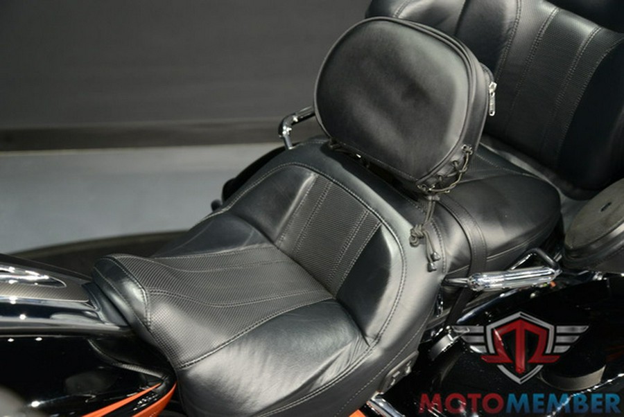 2015 Harley-Davidson FLTRUSE - CVO Road Glide Ultra