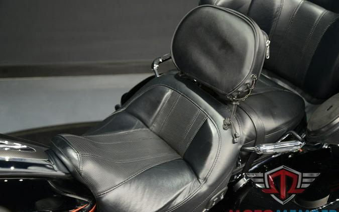 2015 Harley-Davidson FLTRUSE - CVO Road Glide Ultra