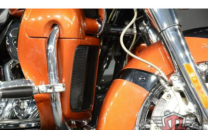 2015 Harley-Davidson FLTRUSE - CVO™ Road Glide® Ultra