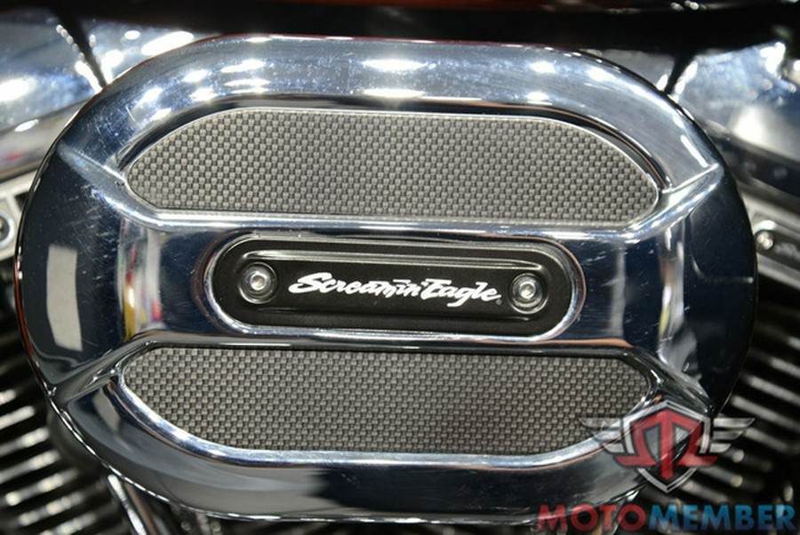 2015 Harley-Davidson FLTRUSE - CVO Road Glide Ultra