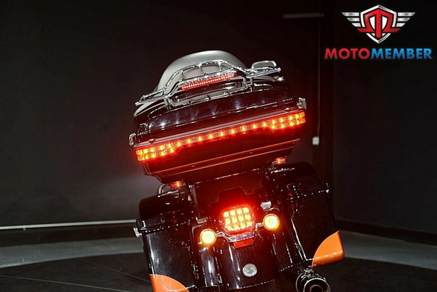 2015 Harley-Davidson FLTRUSE - CVO Road Glide Ultra