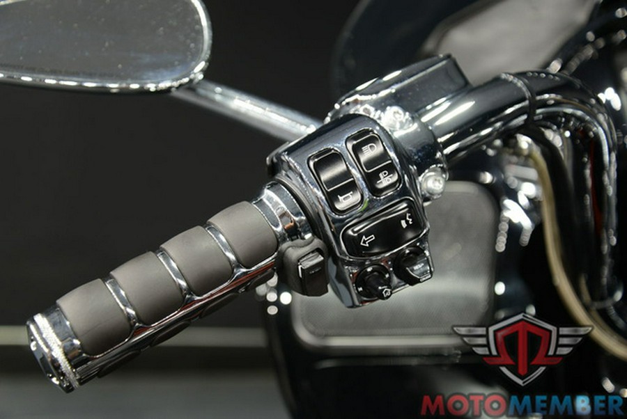 2015 Harley-Davidson FLTRUSE - CVO Road Glide Ultra