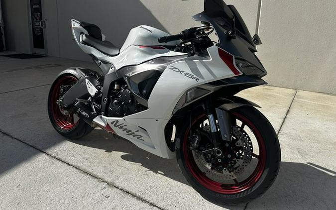 2025 Kawasaki Ninja ZX-6R