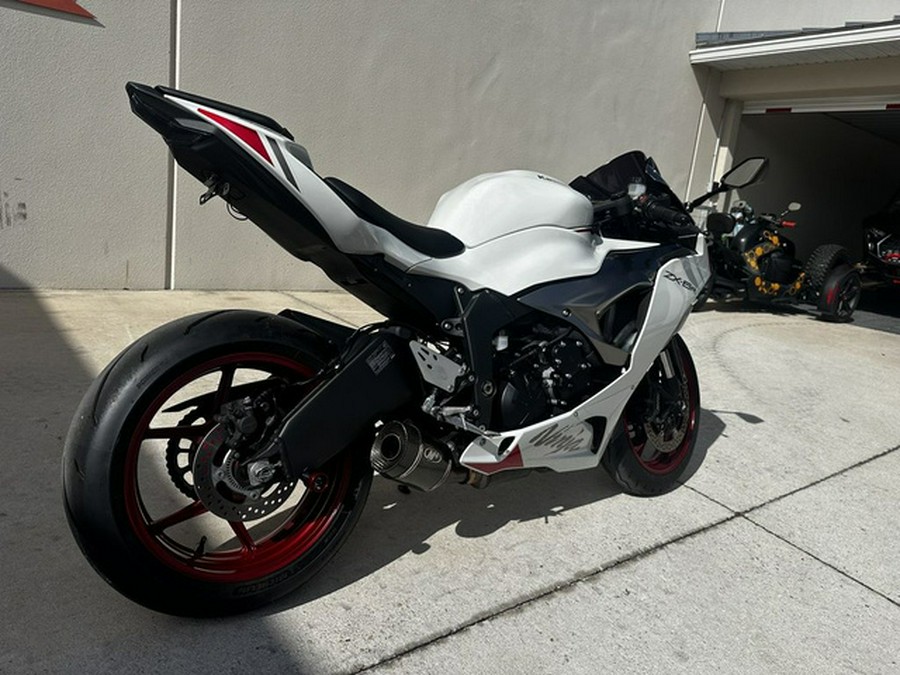 2025 Kawasaki Ninja ZX-6R