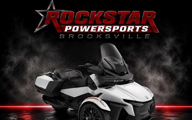 2026 Spyder RT Bright White