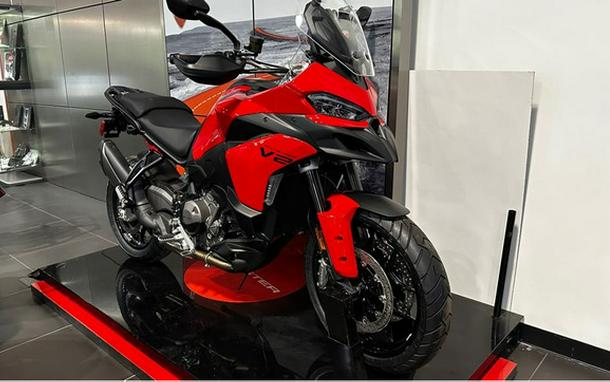 2025 Ducati Multistrada V2