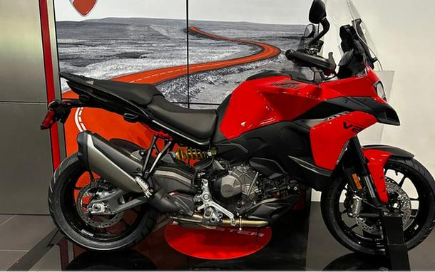 2025 Ducati Multistrada V2