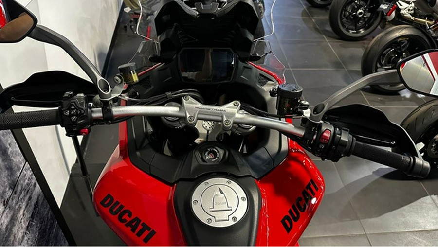 2025 Ducati Multistrada V2