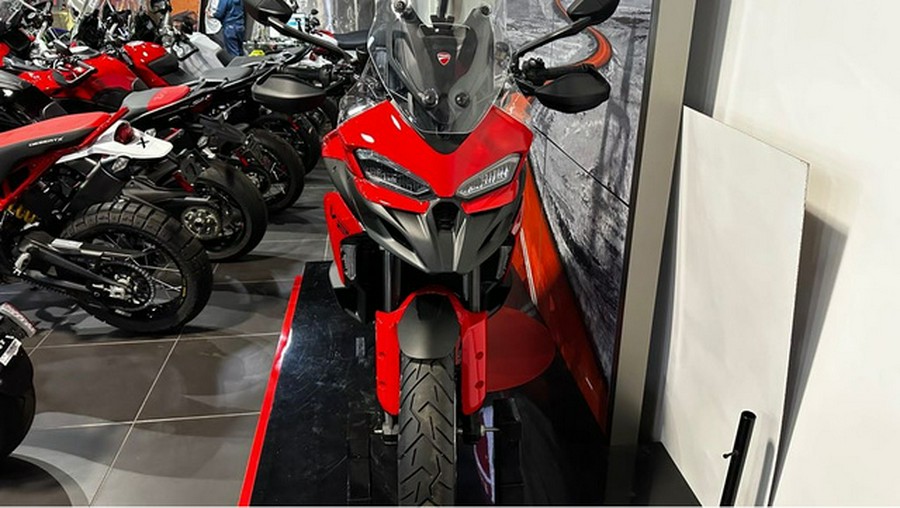 2025 Ducati Multistrada V2