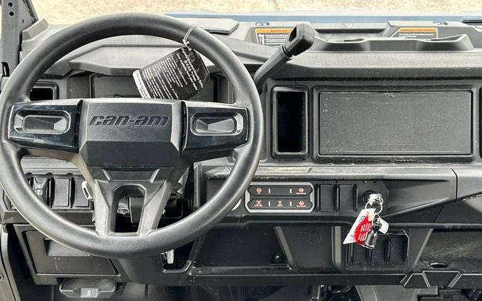 2026 Can-Am® SSV DEF MAX XT 65 HD11 BE 26