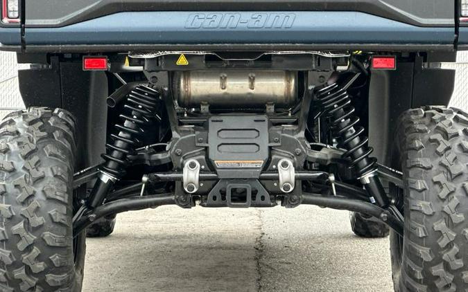 2026 Can-Am® SSV DEF MAX XT 65 HD11 BE 26