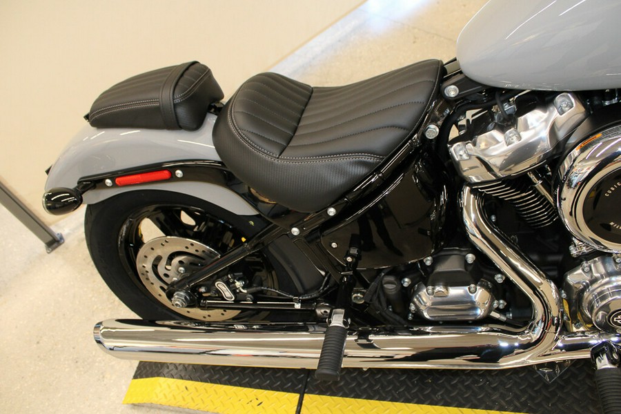 New 2025 Harley-Davidson Street Bob Cruiser FXBB Motorcycle For Sale In Miami, Florida
