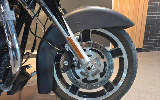 2013 Harley-Davidson® FLHX - Street Glide®