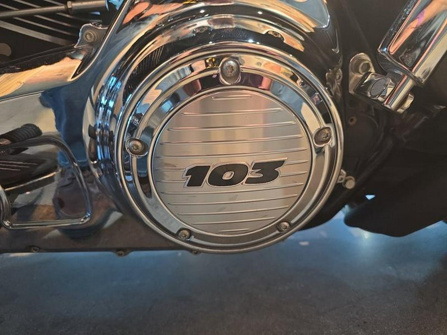 2013 Harley-Davidson® FLHX - Street Glide®