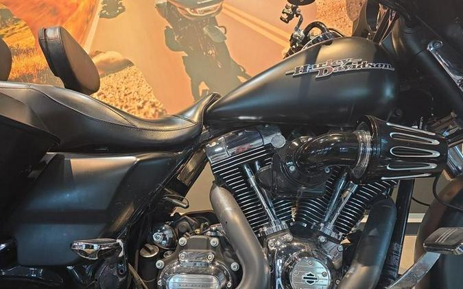 2013 Harley-Davidson® FLHX - Street Glide®