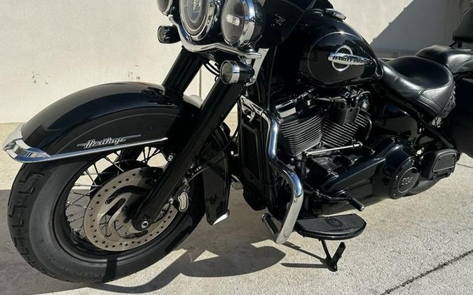 2018 Harley-Davidson FLHCS - Softail Heritage Classic 114
