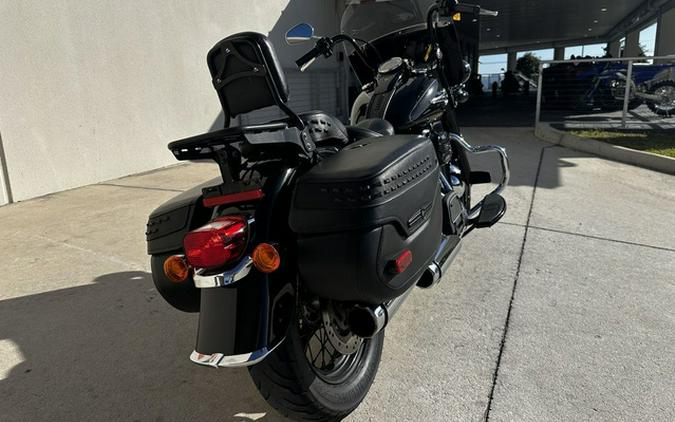 2018 Harley-Davidson FLHCS - Softail Heritage Classic 114