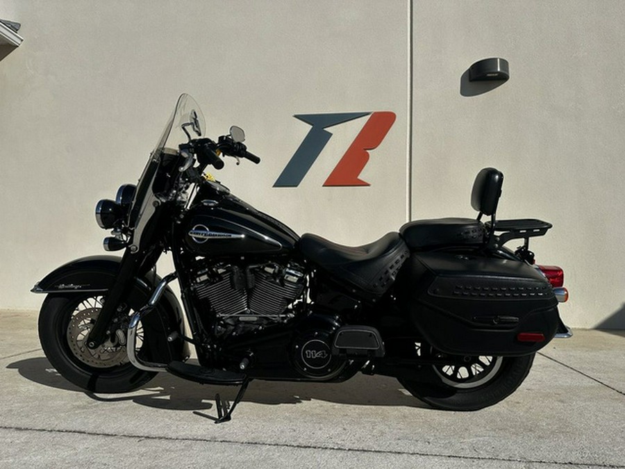 2018 Harley-Davidson FLHCS - Softail Heritage Classic 114