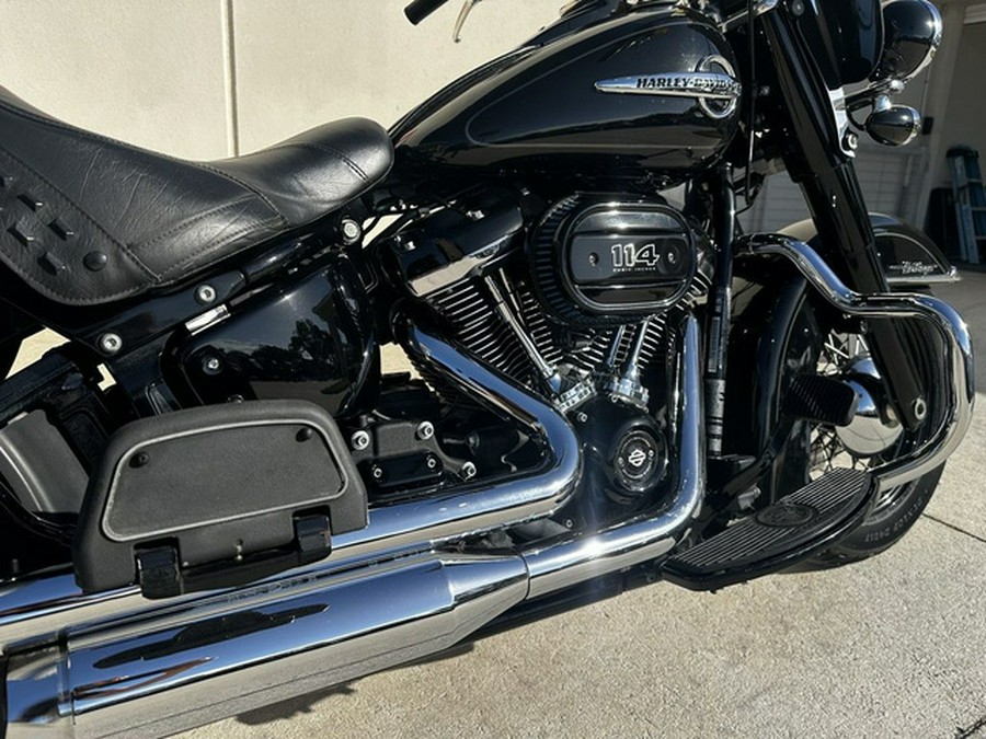 2018 Harley-Davidson FLHCS - Softail Heritage Classic 114
