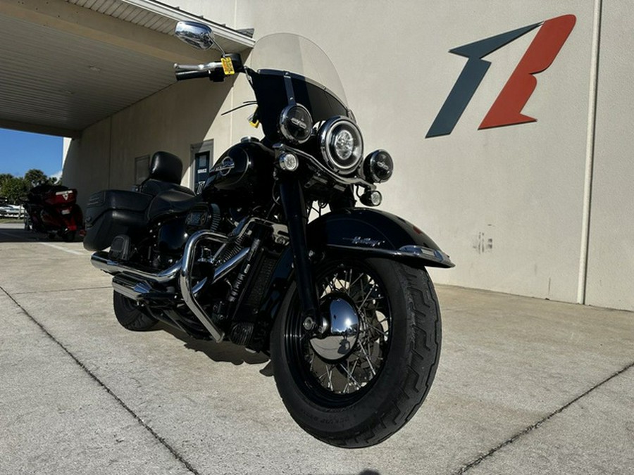 2018 Harley-Davidson FLHCS - Softail Heritage Classic 114