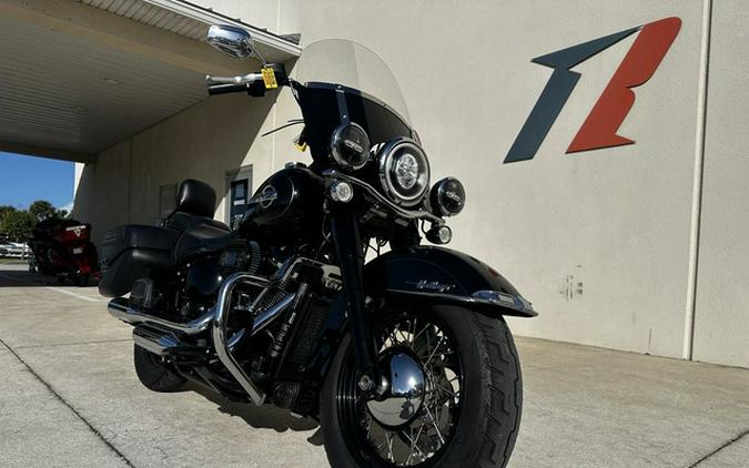 2018 Harley-Davidson FLHCS - Softail Heritage Classic 114
