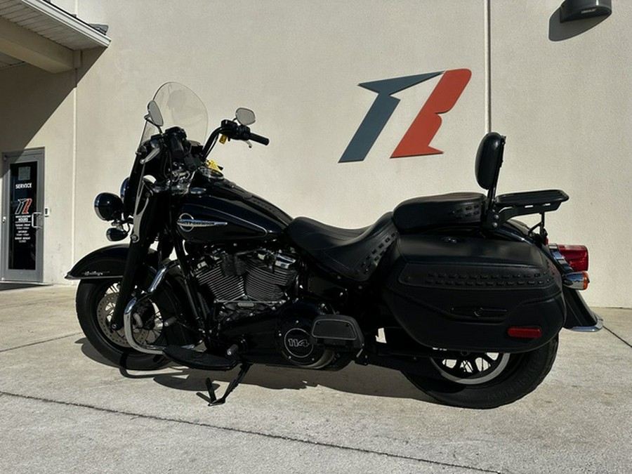 2018 Harley-Davidson FLHCS - Softail Heritage Classic 114
