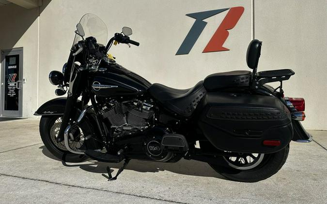 2018 Harley-Davidson FLHCS - Softail Heritage Classic 114