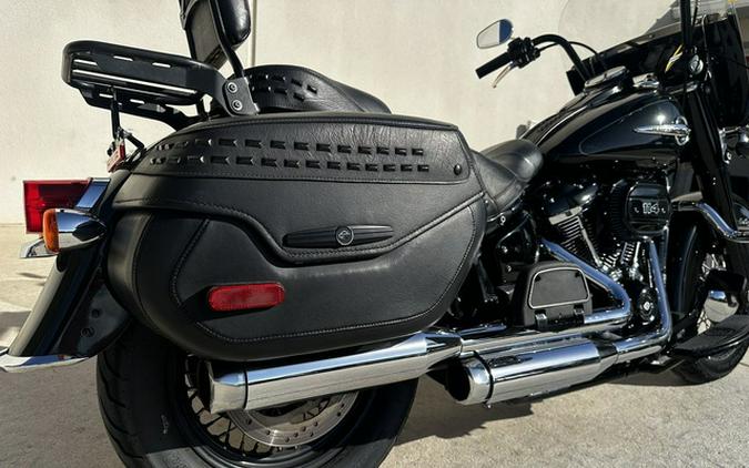 2018 Harley-Davidson FLHCS - Softail Heritage Classic 114