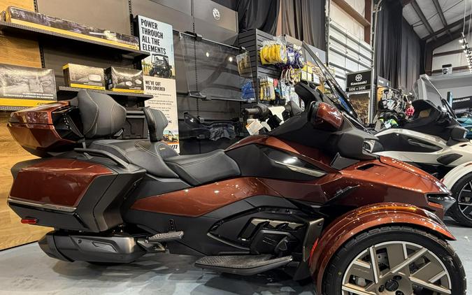 2026 Can-Am Spyder RT Sea-To-Sky Mars Red