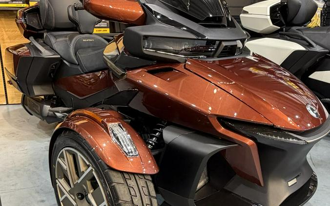 2026 Can-Am Spyder RT Sea-To-Sky Mars Red