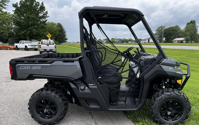 2024 Can-Am® Defender XT HD7