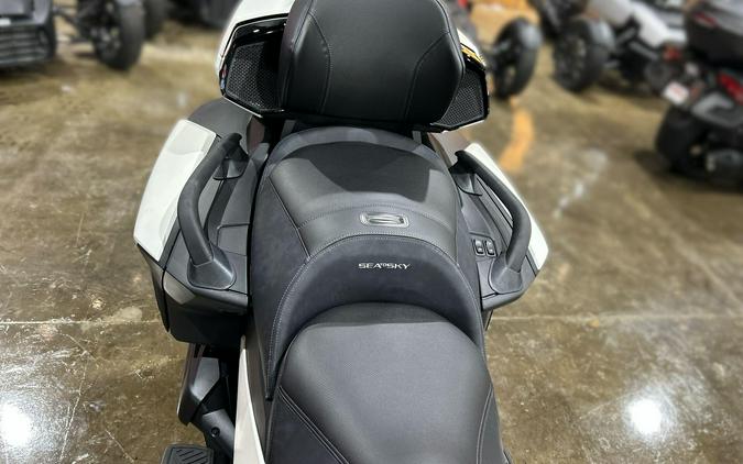 2026 Can-Am SPYDER RT SEA-TO-SKY (SE6)