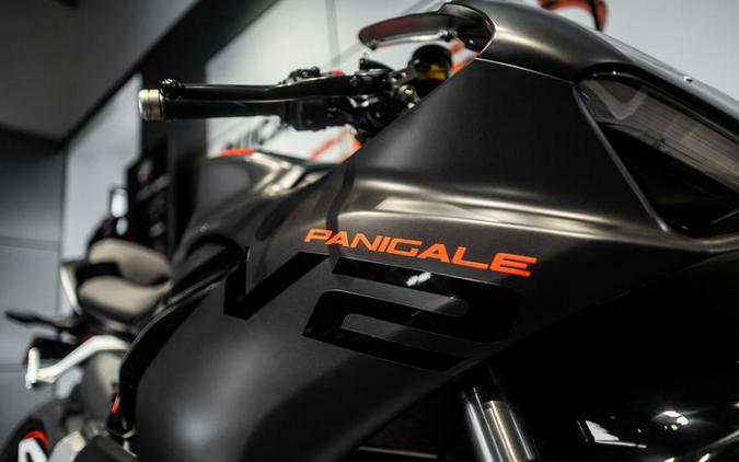 2024 Ducati Panigale V2 Black on Black livery