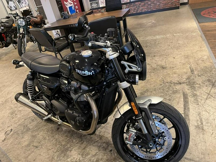 2022 Triumph Speed Twin Jet Black