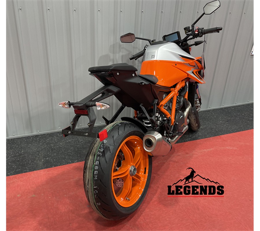 2023 KTM 1290 SUPER DUKE R EVO