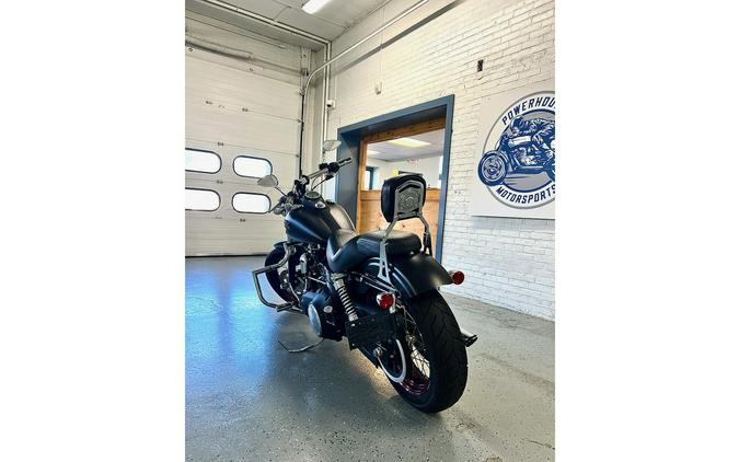 2013 Harley-Davidson® DYNA STREET BOB (EFI