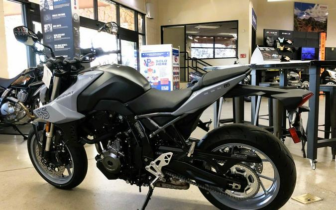 2024 Suzuki GSX-8S