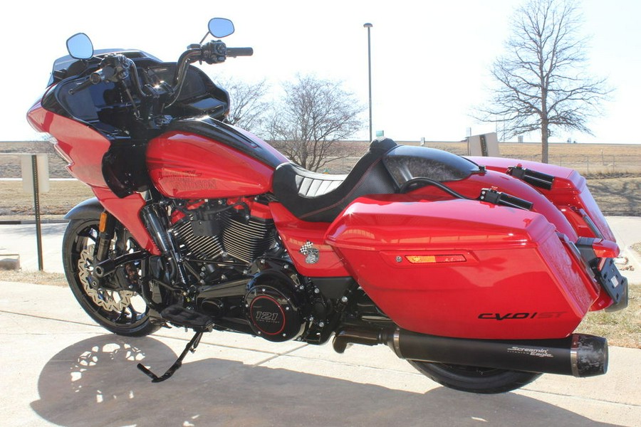 2025 Harley-Davidson® FLTRXSTSE - CVO™ Road Glide® ST
