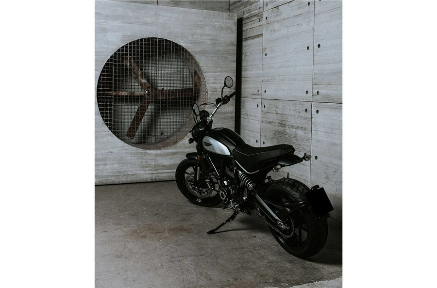 2023 Ducati Scrambler Icon Dark