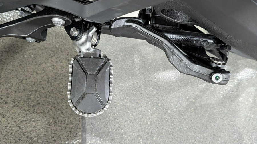 2025 BMW R 1300 GS Light White