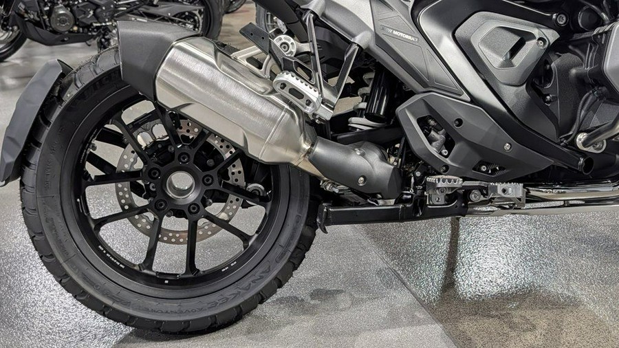 2025 BMW R 1300 GS Light White