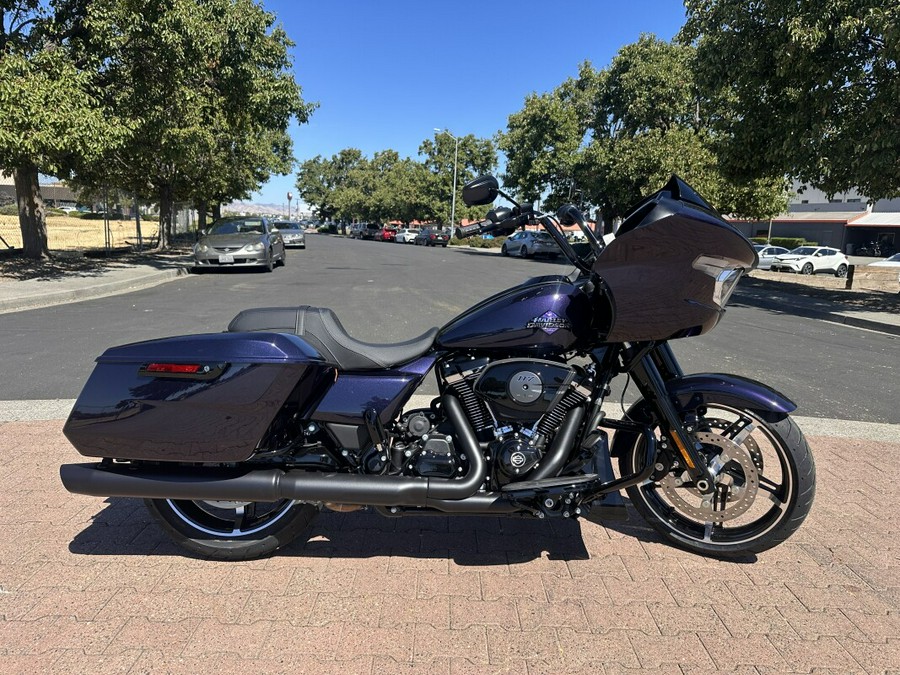 FLTRX 2025 Road Glide™